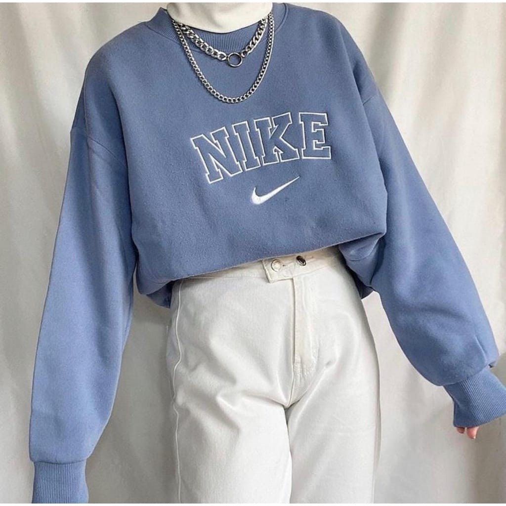 Pull nike crop hotsell top