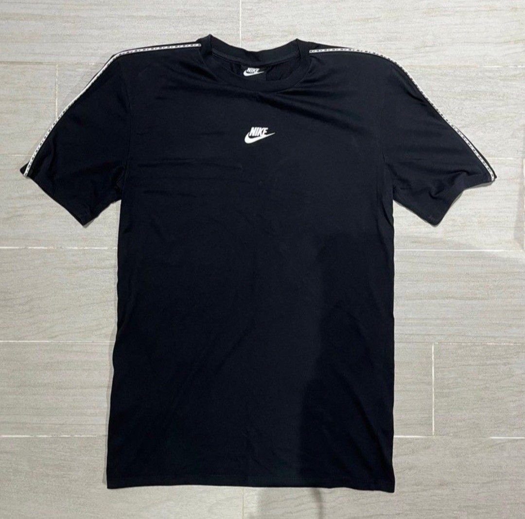 Nike taped clearance t shirt