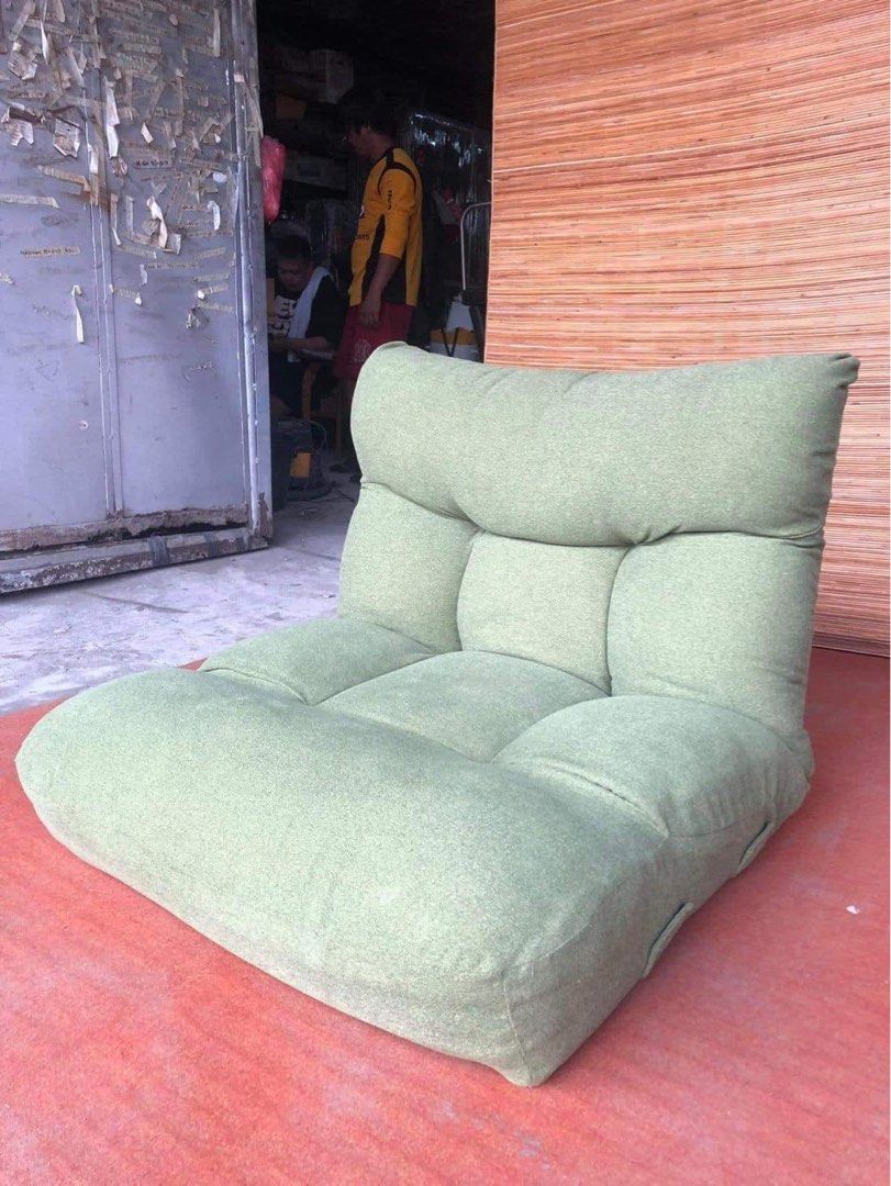 Nitori big floor chair green