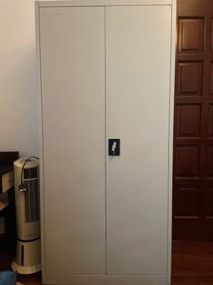 Office cabinet in metal, light grey 90*40*180