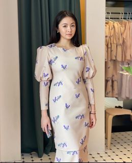 Petra Kurung Aryani