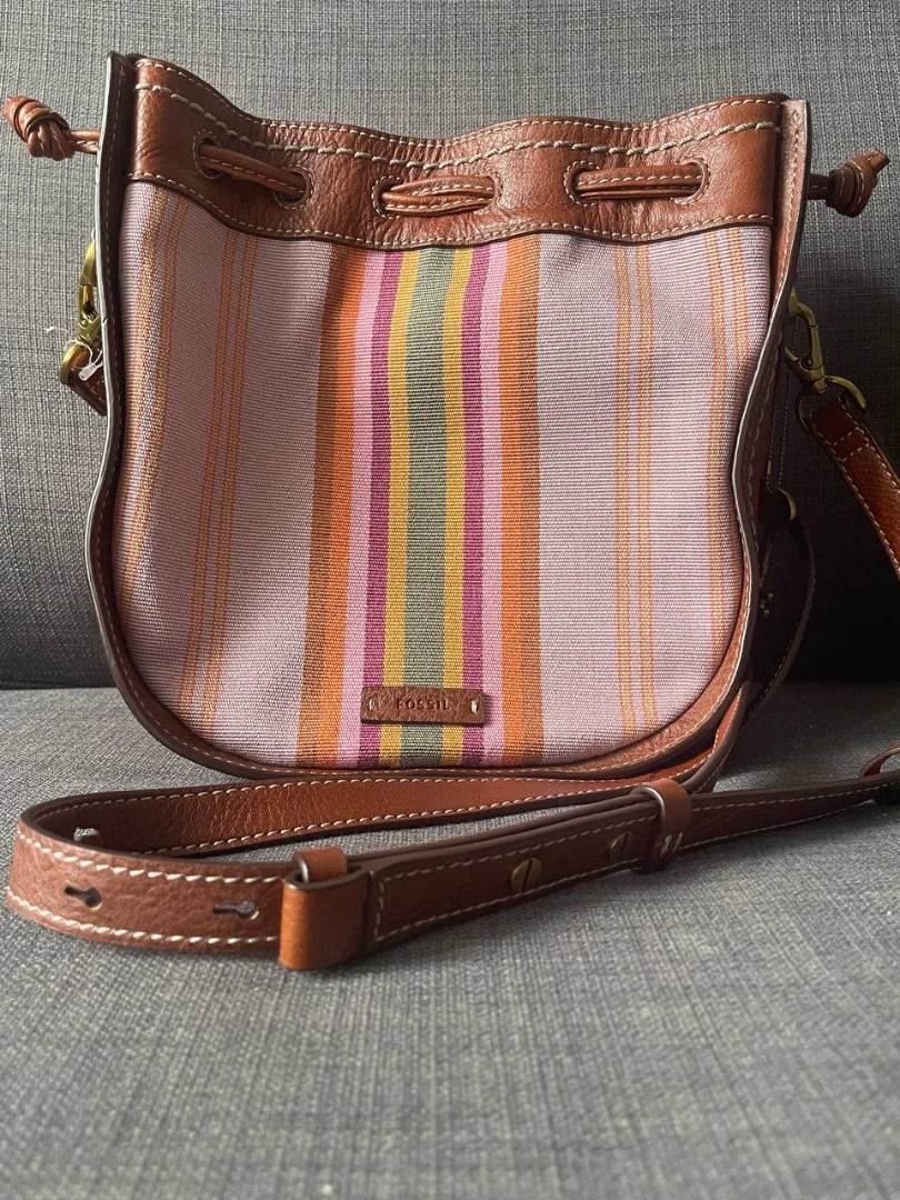 Fossil palmer hotsell drawstring bag