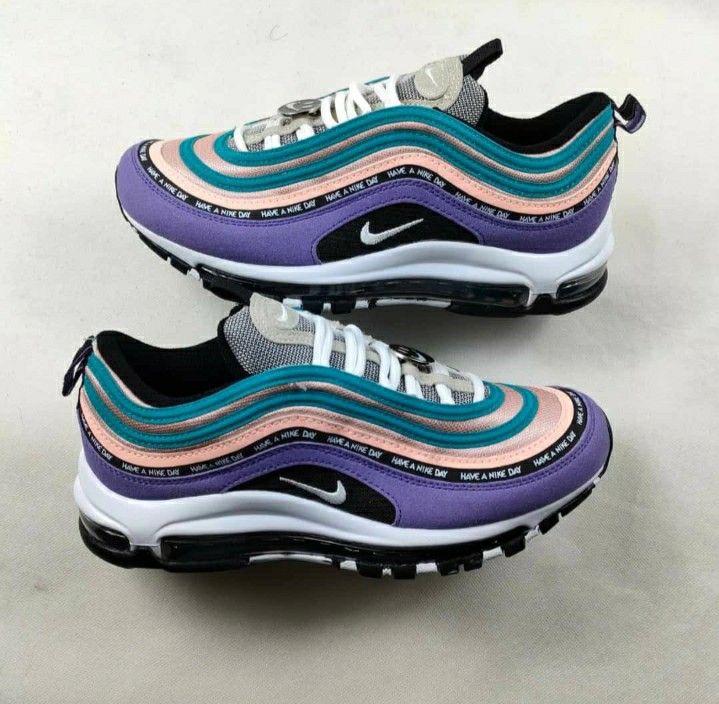 Have a nike top day 97 size 7