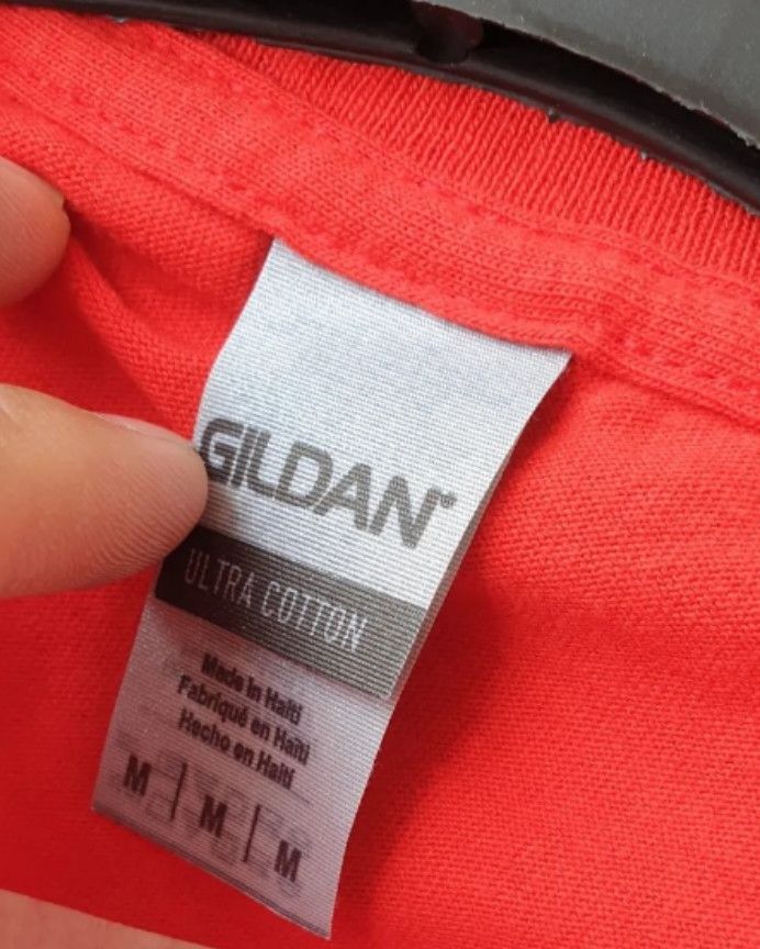 RITZ CRACKER, TAG BY GILDAN