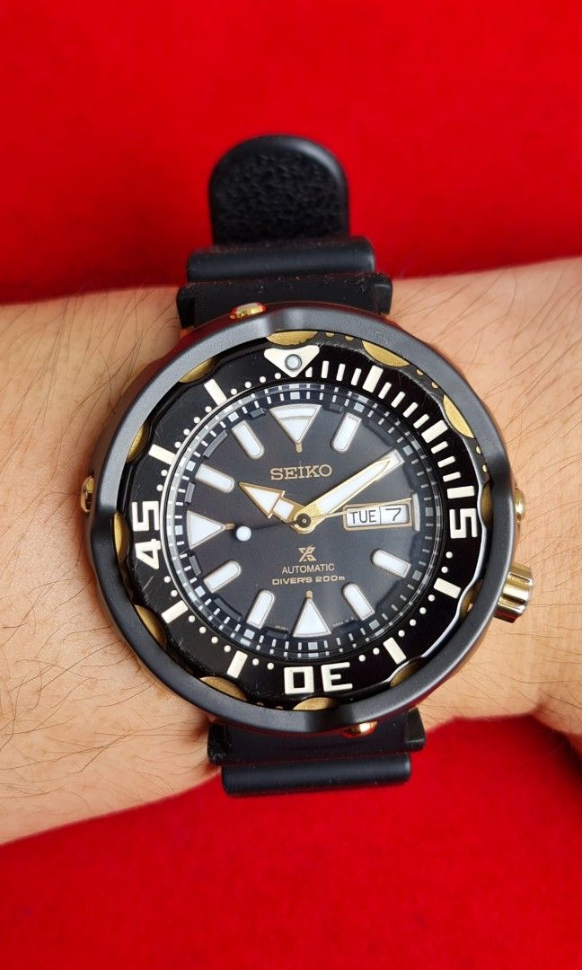 Seiko Scallop Tuna SRPA82K1 Black Gold Dial Barang Mewah Jam Tangan di Carousell