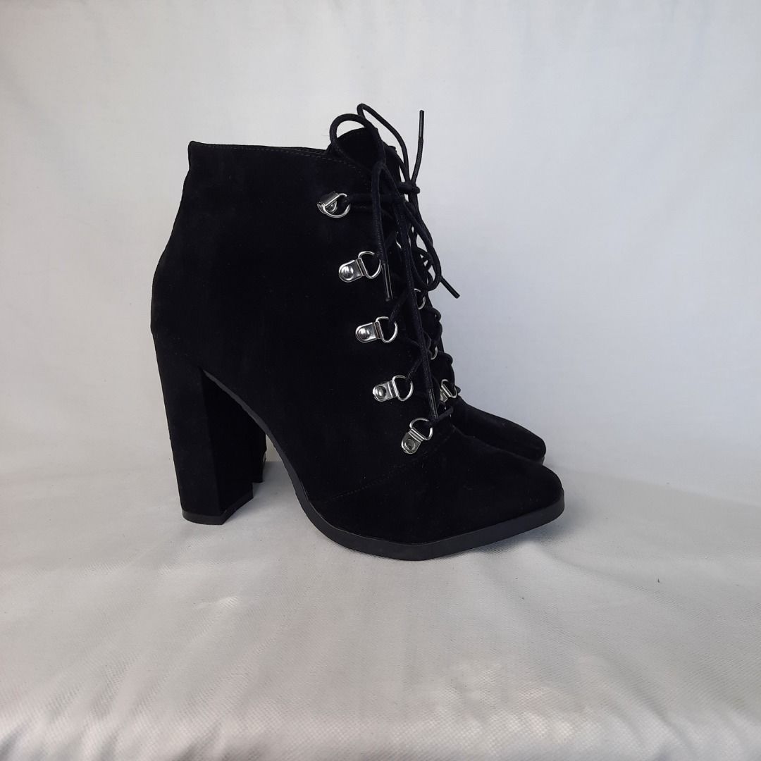 Ladies boots size sales 7