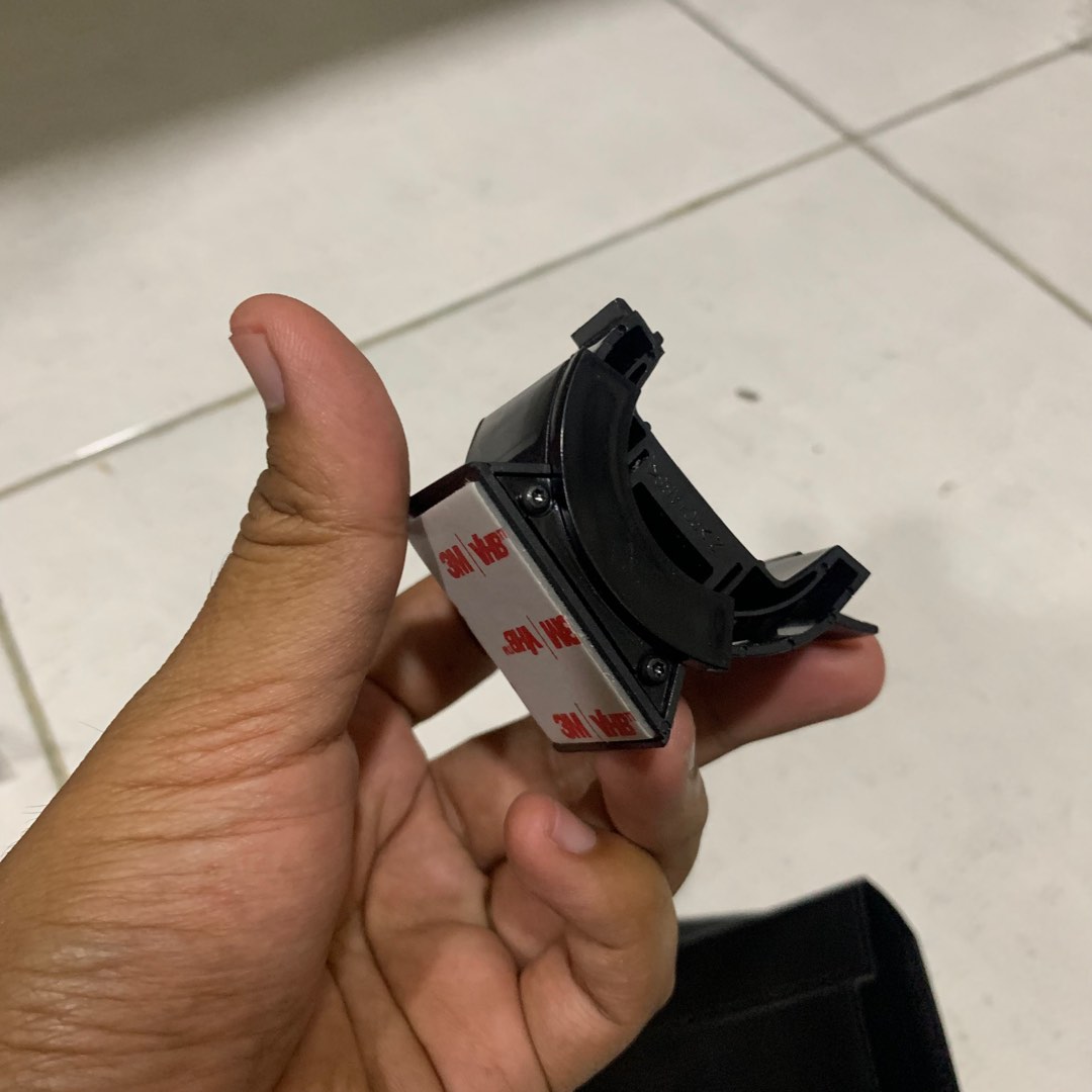 Smart tag holder and stand touch and go, Computers & Tech, Parts