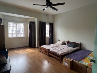 (Category: ) located in . Submitted by tanwinhan (Listing ID 1213950770, Image 1). Description: .
