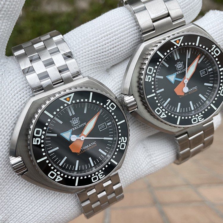 Stainless steel dive watch top