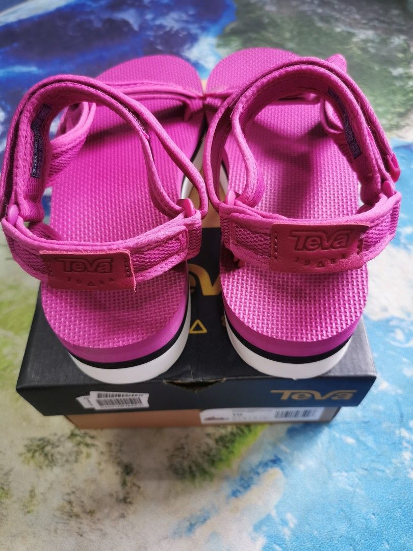 Flatform universal mesh outlet