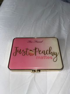 Too Faced Just Peachy Mattes