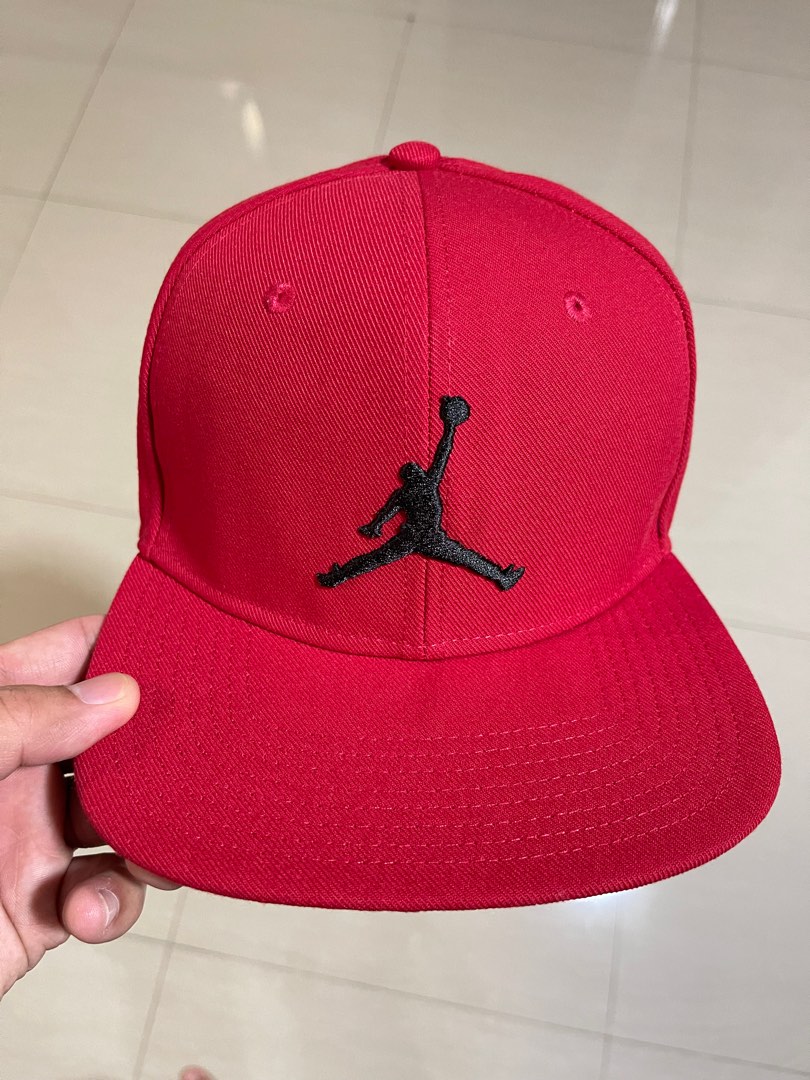 harga topi nike air jordan