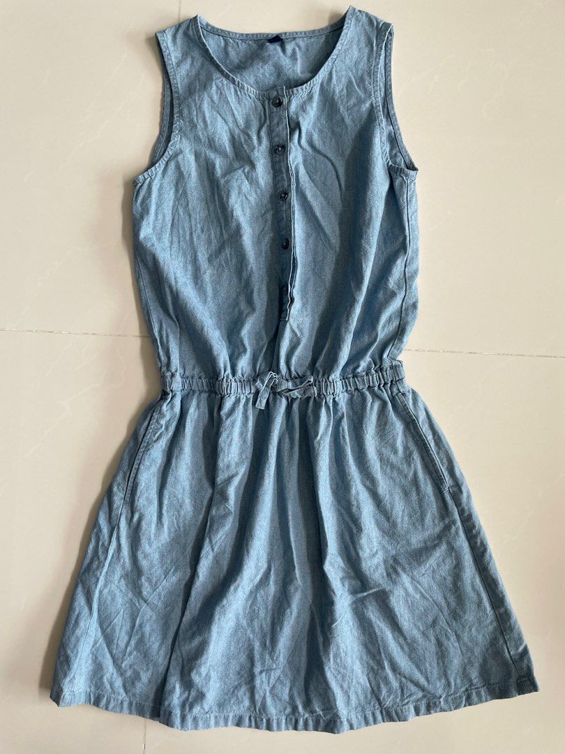 Uniqlo Denim Dress, Babies Kids, Babies Kids Fashion on Carousell