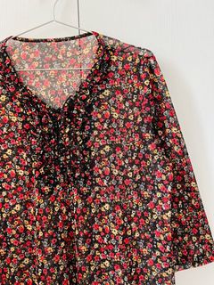 （分類：）位於 。 由 bobbyswardrobe 提交（商品編號 1213954032，圖片 1）。簡介： 。