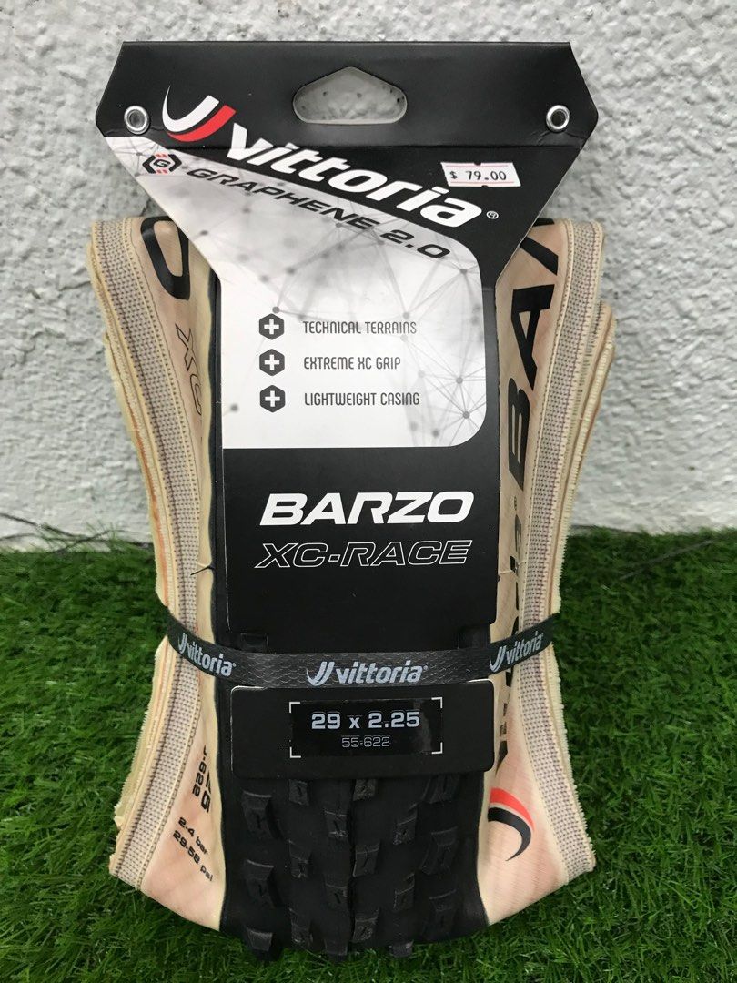 Vittoria barzo deals tan wall