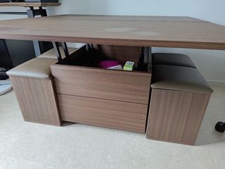 Walnut foldable table with 4 stools