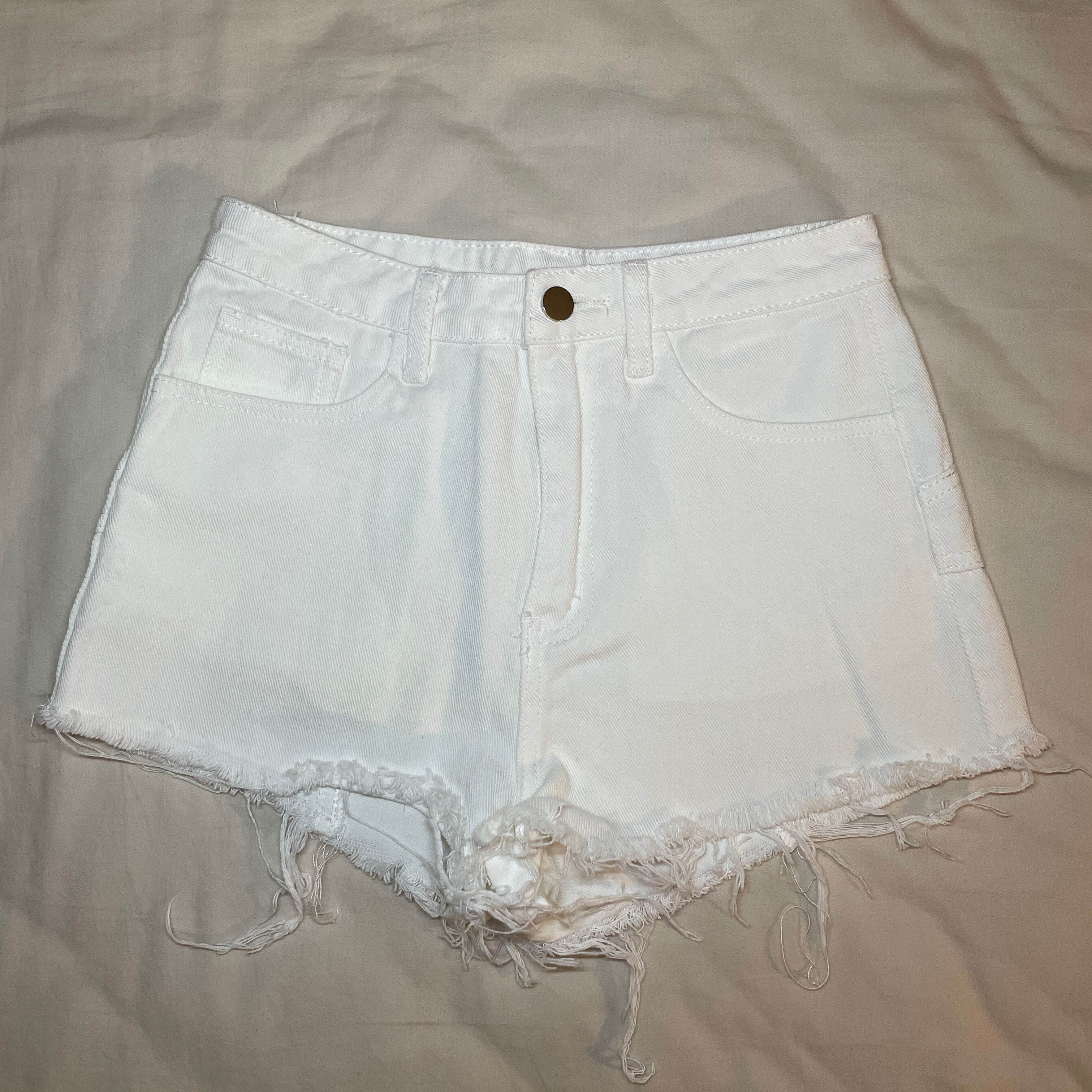 White denim hotsell shorts