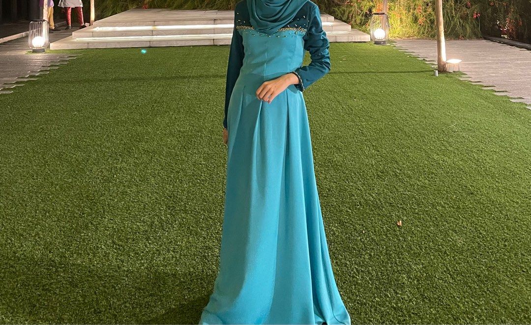 strapless open back dress Plus Size Asymmetrical A-Line Princess Dress with Round Neck and Short  Sleeves
