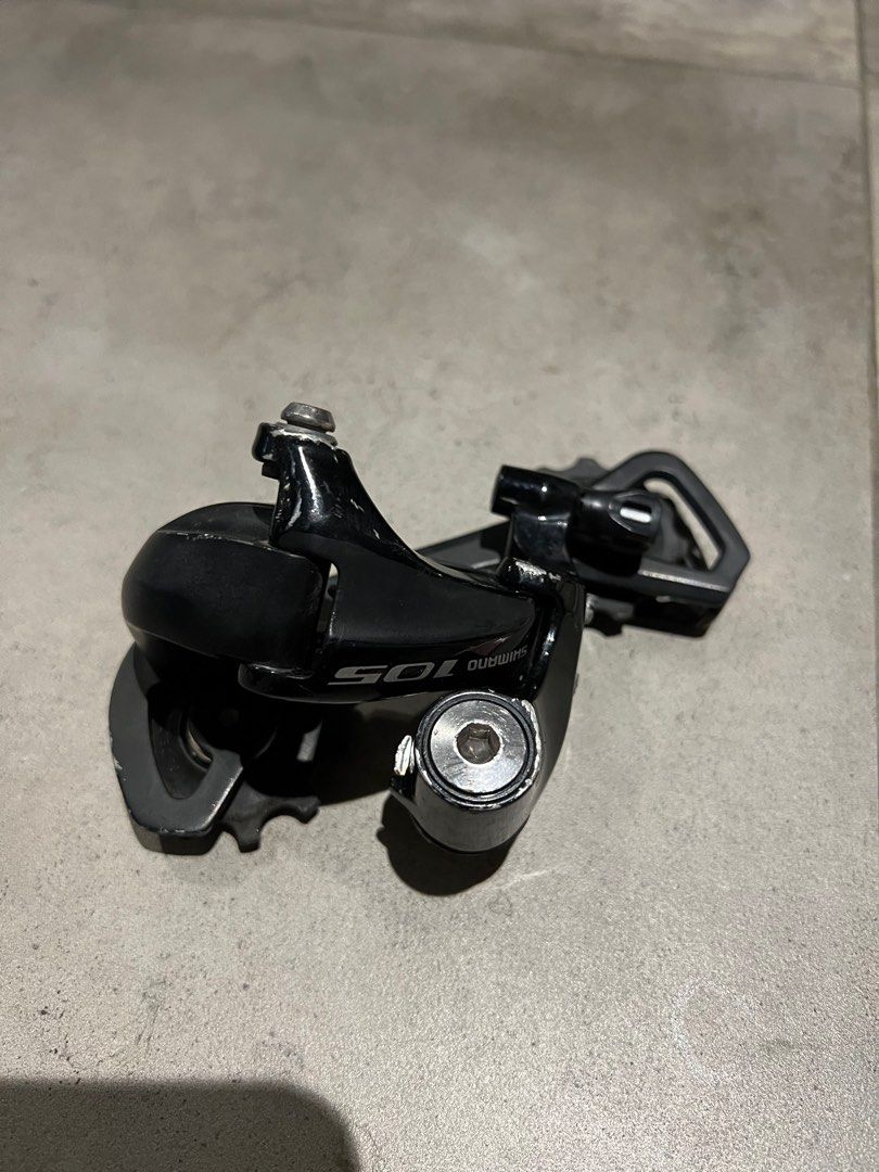 Dérailleur Arrière Shimano 105 Vintage RD-1056 – Chape Courte – Occasion