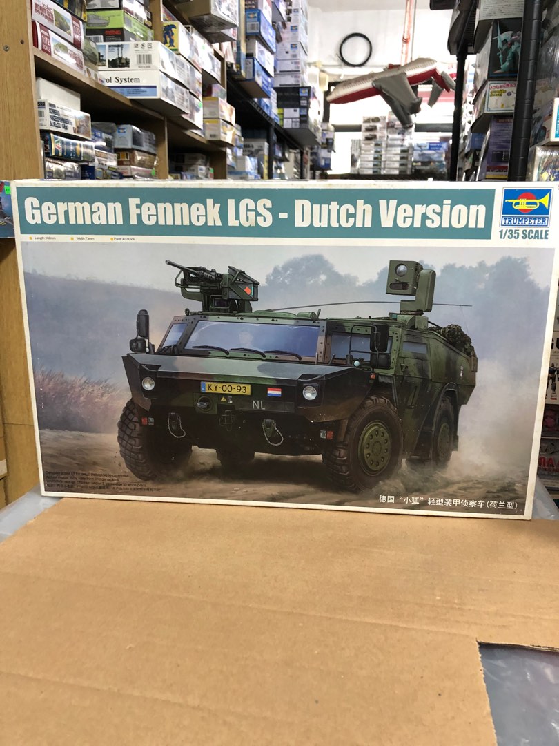 Maquette Trumpeter 1/35 German Fennek LGS – Version Néerlandaise – Prête à Peindre