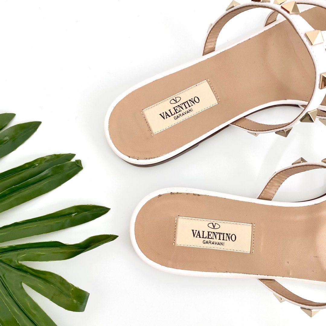 Authentic Valentino White Rockstud Calfskin Leather Slide