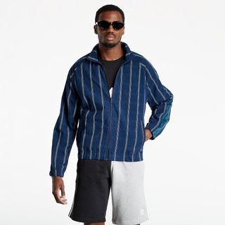 Adidas originals 2025 track top sale