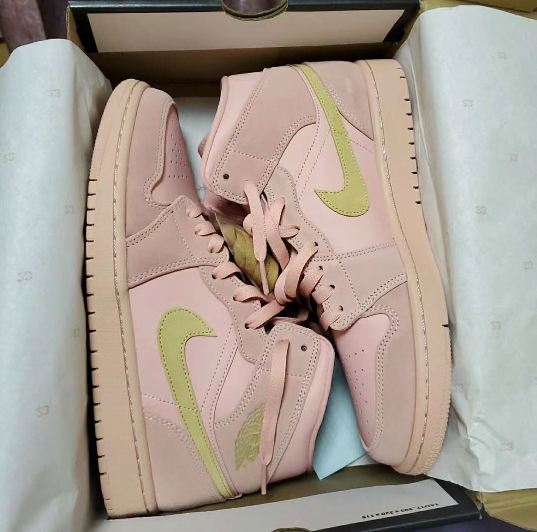 Air jordan 1 mid se coral stardust discount
