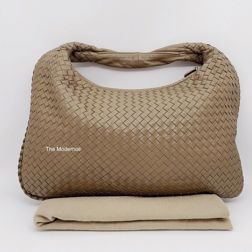 Authentic Bottega Veneta Intrecciato Shoulder Bag, Luxury, Bags