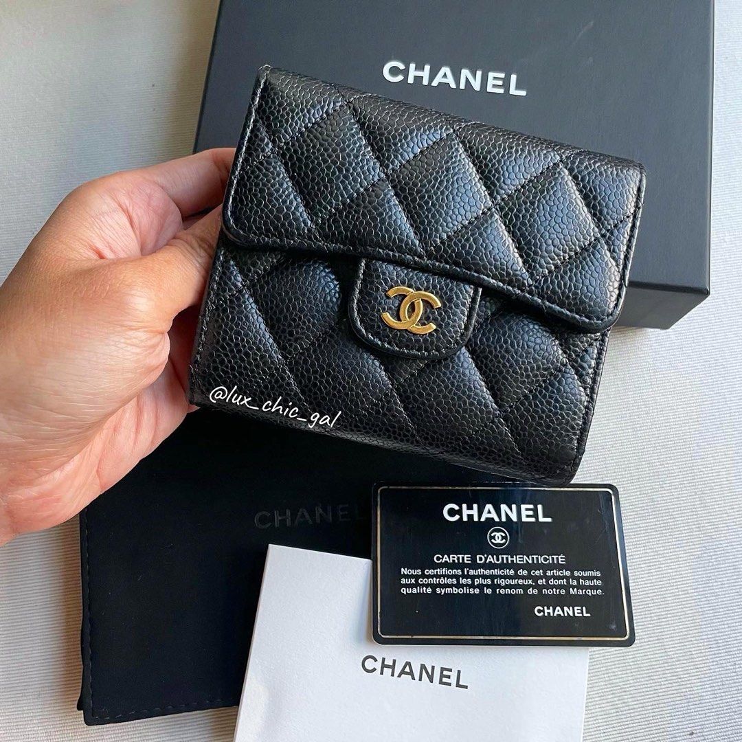 AUTHENTIC CHANEL Caviar Classic Small Flap Wallet Gold Hardware ❤️ FULL BOX  SET