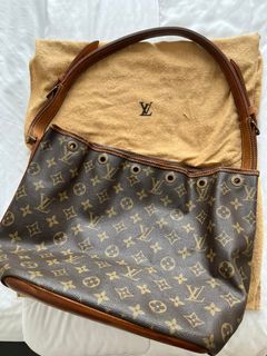 How to tie a bandeau/ twilly on a bag  Louis Vuitton Mini Looping Bag 