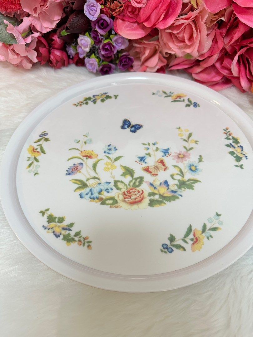 Aynsley Melamine Round Tray (Category: Dinnerware & Cutlery) located in Pasig City. Submitted by glam_things (Listing ID 1214143581, Image 2). Description: .