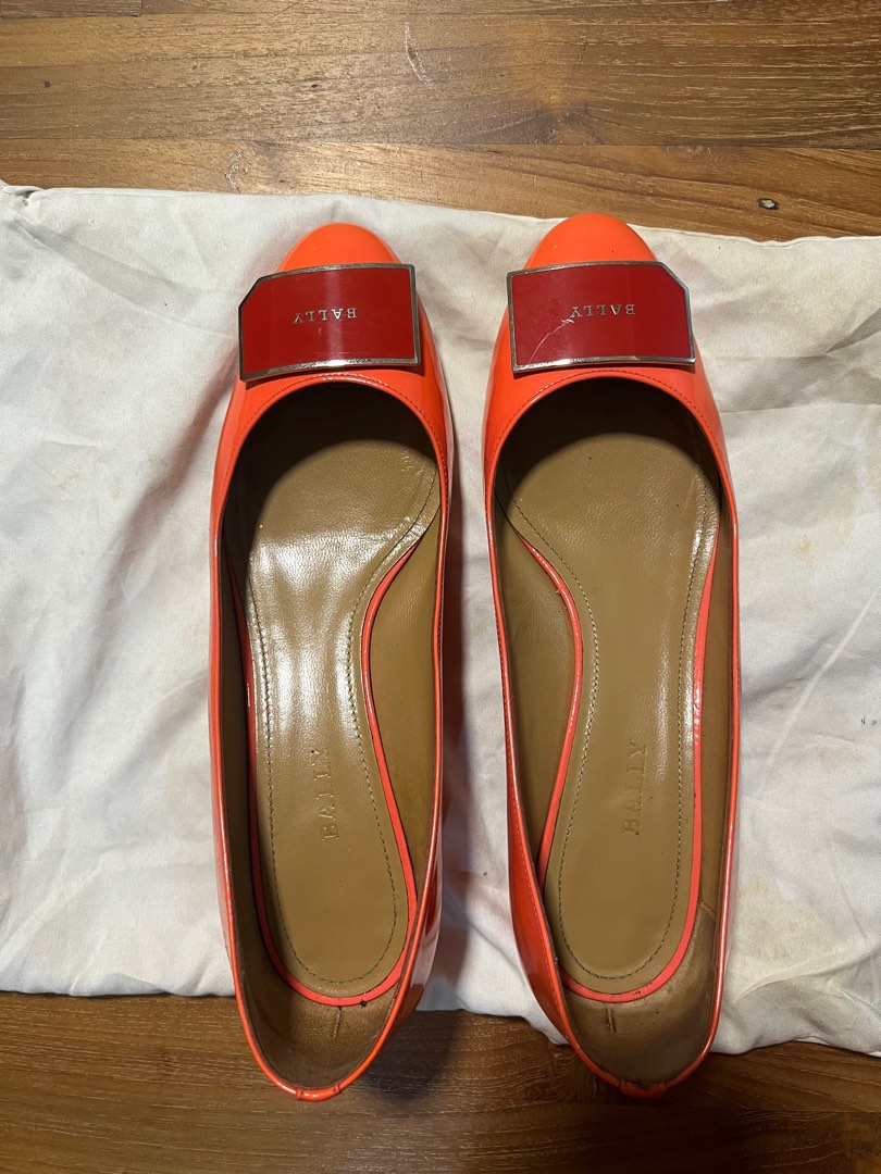 BALLY flats mini platform, Women's Fashion, Footwear, Flats on Carousell