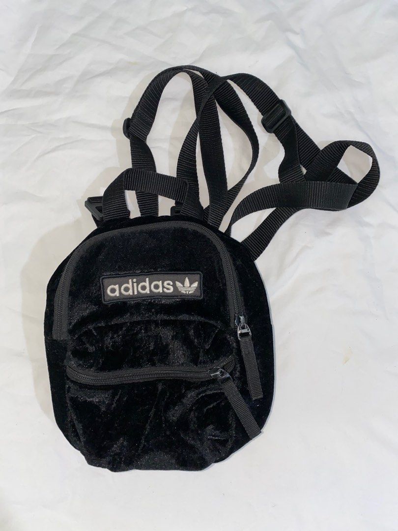 Adidas originals velvet sale mini backpack in black