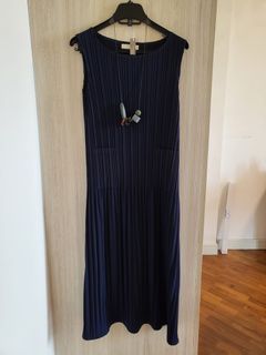 BN FOND Contemporary Sleeveless Dress (Blue, Long)