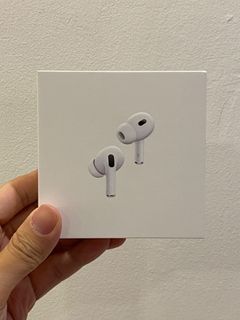 (Category: ) located in . Submitted by gadgetworldsg (Listing ID 1214077052, Image 1). Description: .