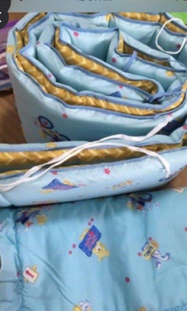 Cot bumper / Mosquito nets, Babies & Kids, Baby Nursery & Kids