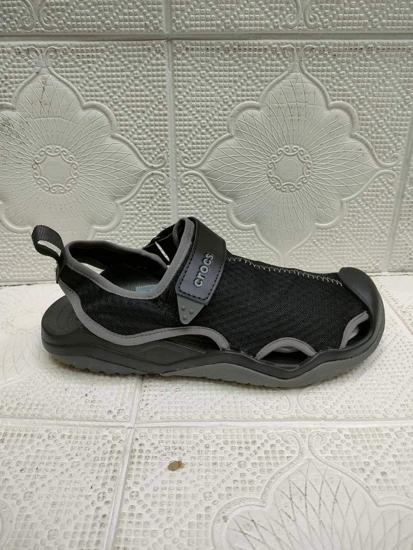 Crocs on sale water swift