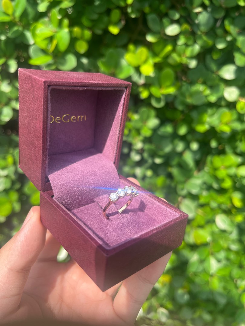 De gem ring hot sale