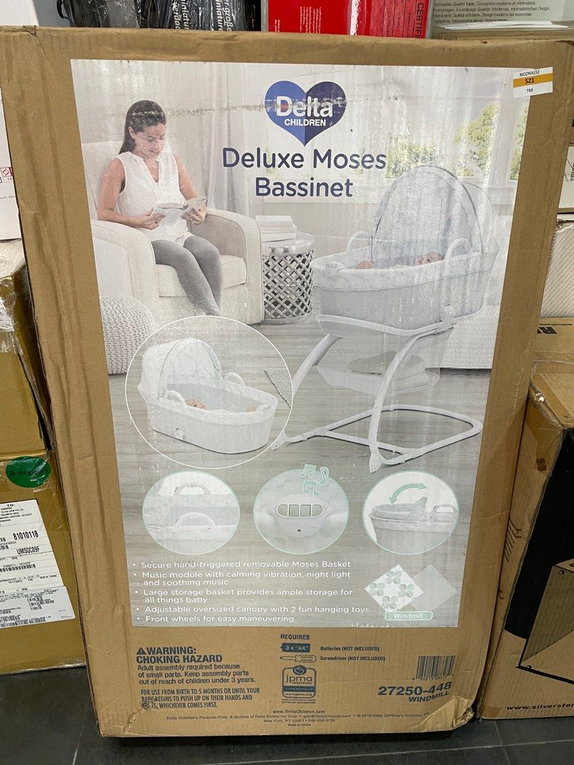 Delta deluxe cheap moses bassinet