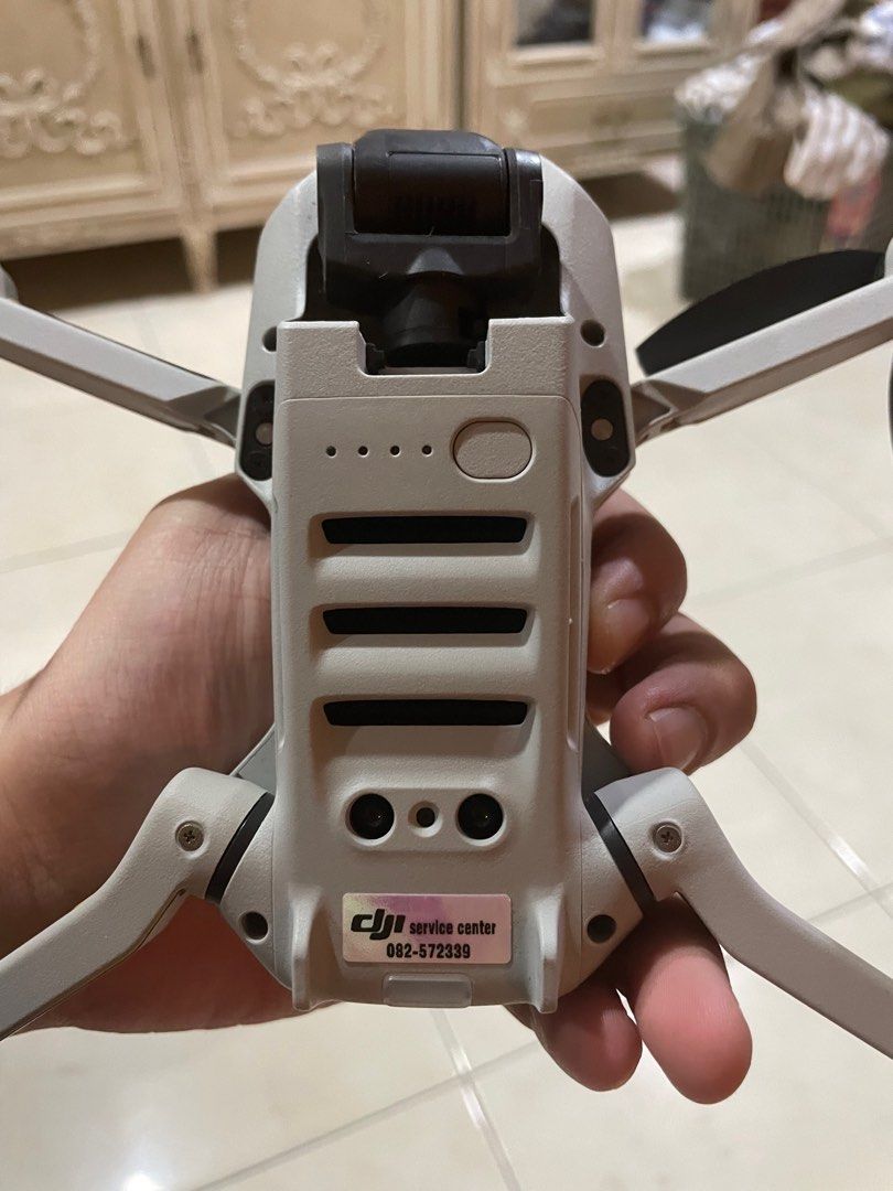 DJI Mavic mini 1 drone, Mobile Phones & Gadgets, Other Gadgets on Carousell