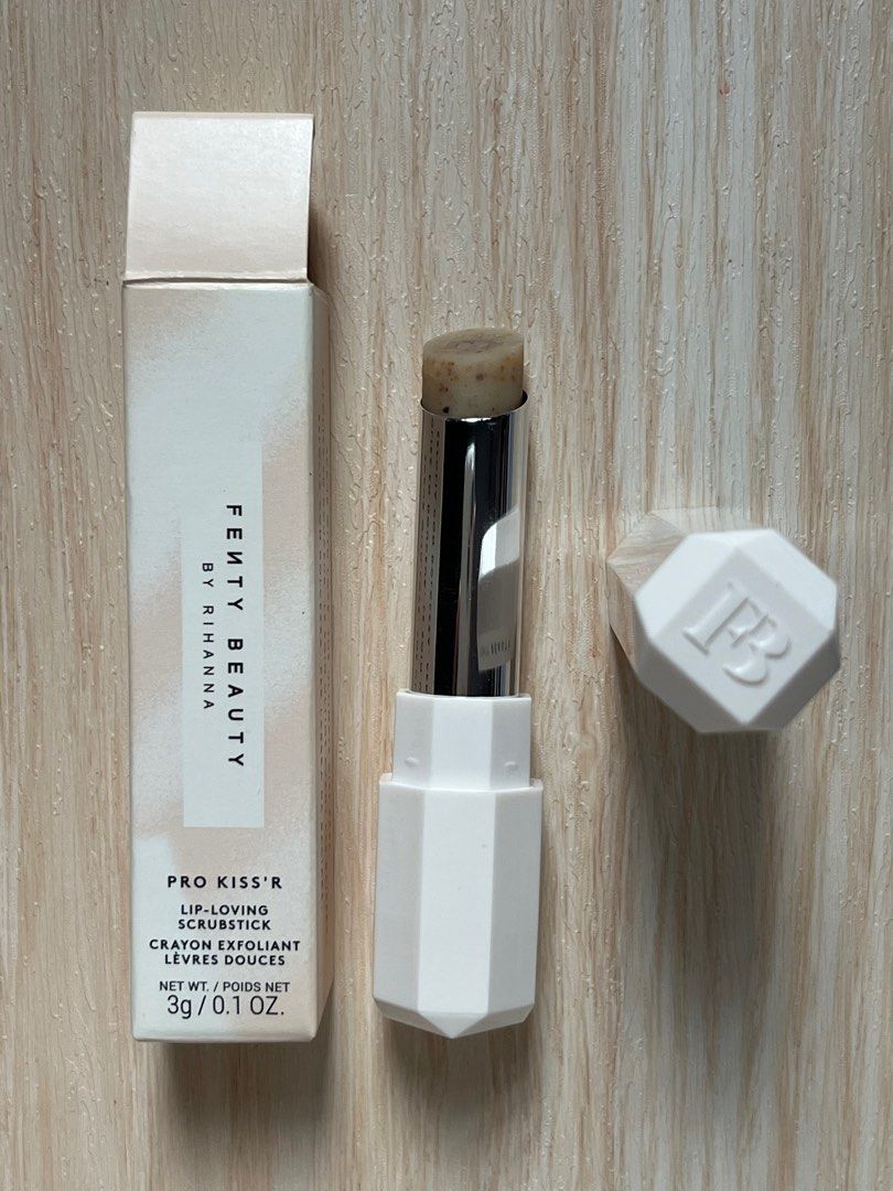 Fenty lip scrub 2025