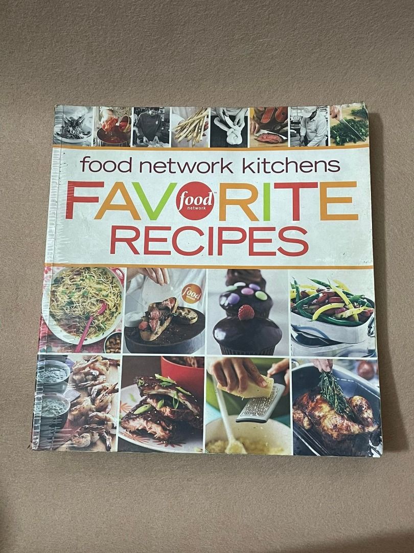 Food Network Kitchens Favorite Recipes 2008 Cookbook / Recipe Book