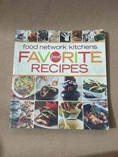 Food Network Kitchens: Favorite Recipes 2008 | Cookbook / Recipe Book