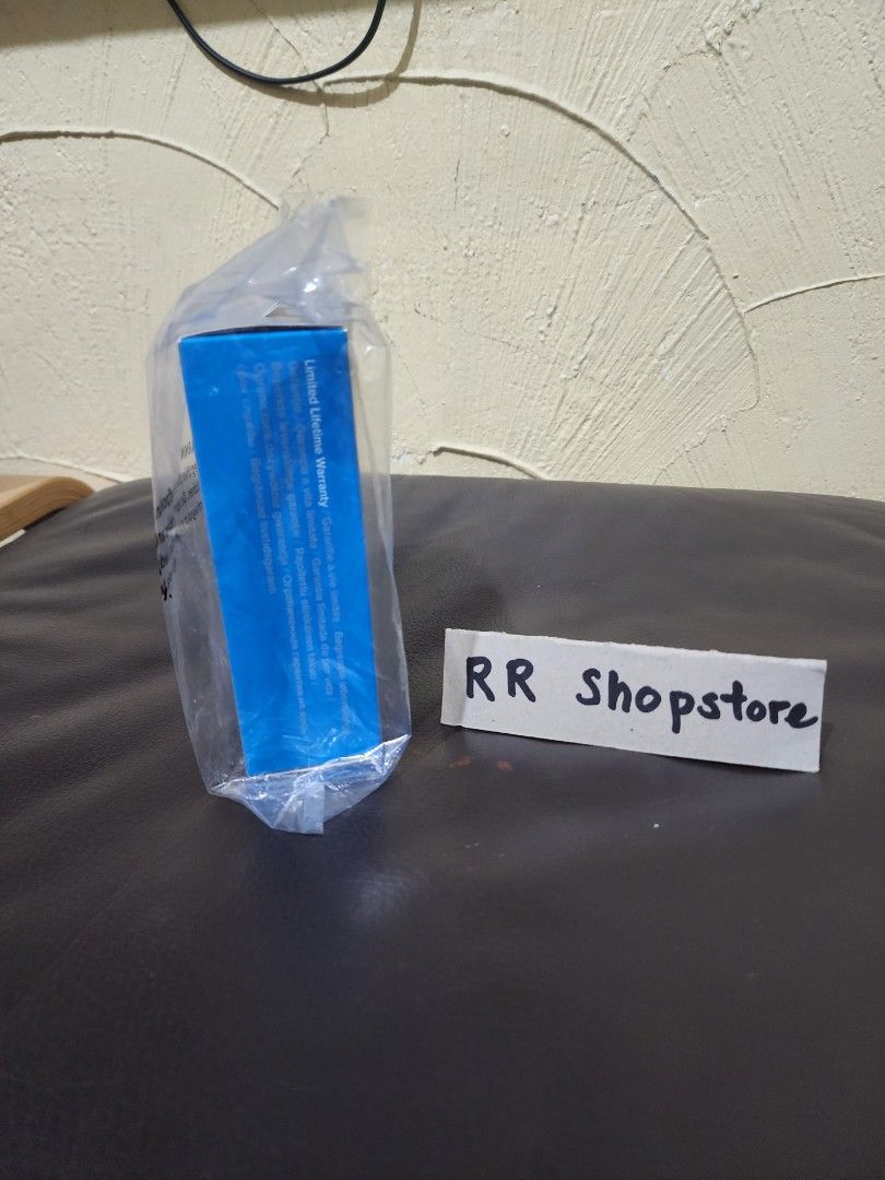 GoPro Hero Max (Category: Cameras) located in San Miguel. Submitted by rrshopstore (Listing ID 1213967355, Image 3). Description: GoPro Max Dual charger + 1 battery Brand new and sealed..