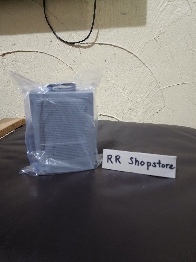 GoPro Hero Max (Category: Cameras) located in San Miguel. Submitted by rrshopstore (Listing ID 1213967355, Image 2). Description: GoPro Max Dual charger + 1 battery Brand new and sealed..