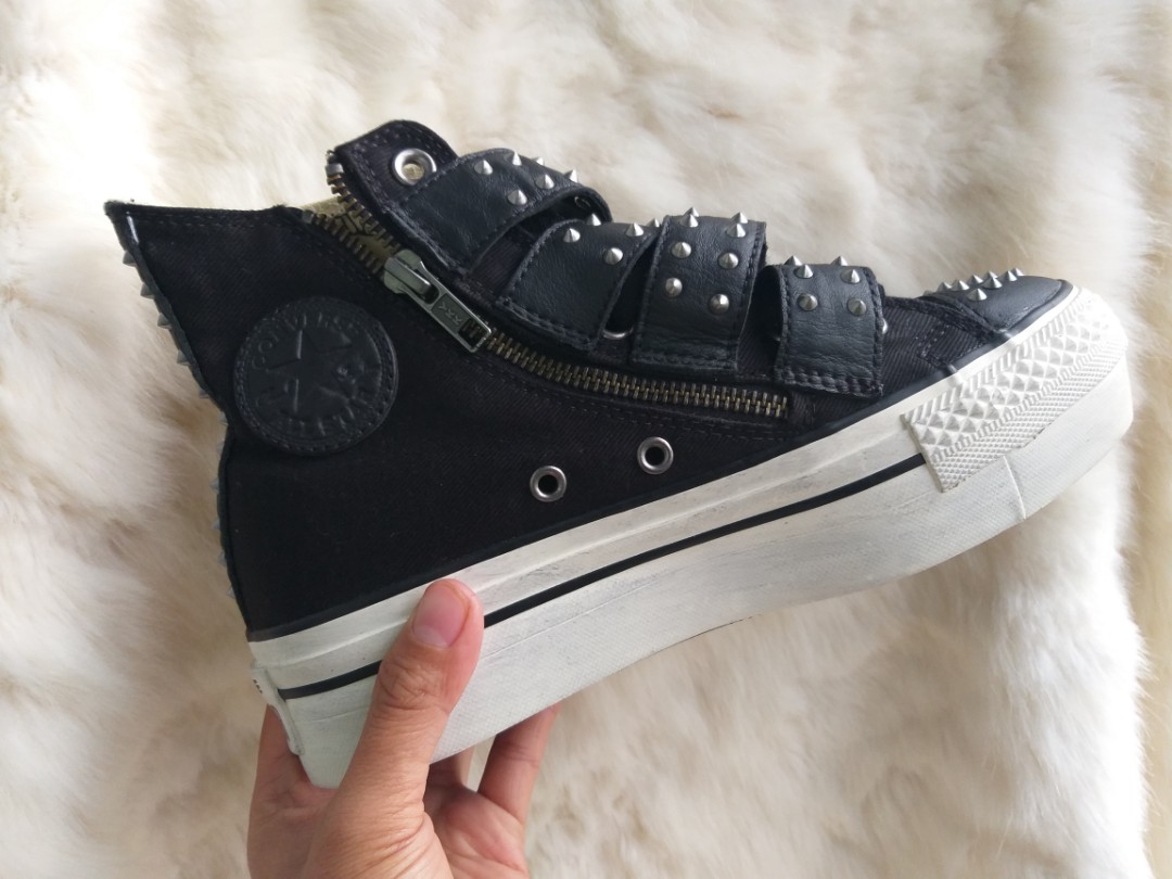 Gothic style converse, Women's Fashion, Footwear, Sneakers on Carousell