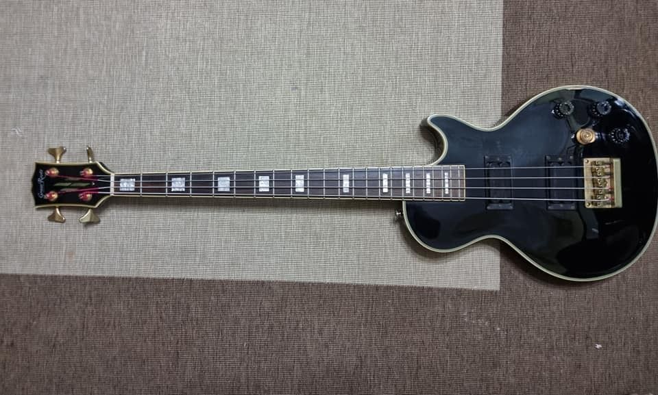 Grass Roots ESP Les Paul Custom Bass Guitar