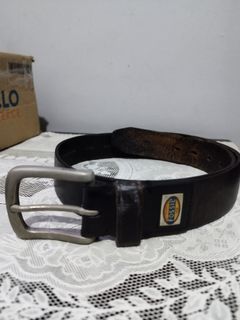 Ikat pinggang Fossil