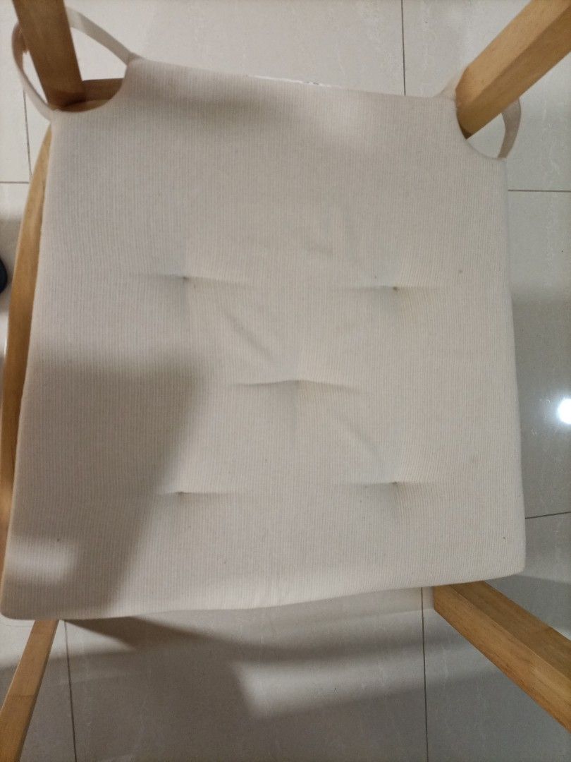 IKEA cushions Set of 4 for dining chairs Cream colour, Furniture