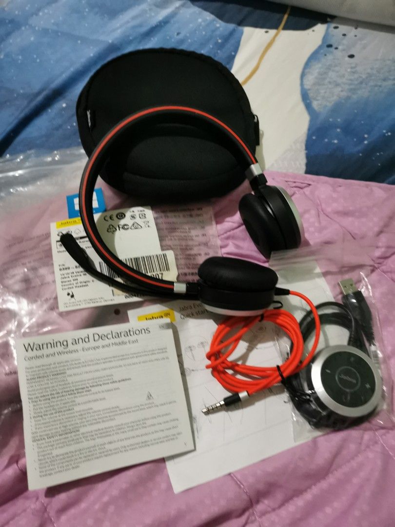 Wireless headset clearance for voip softphones